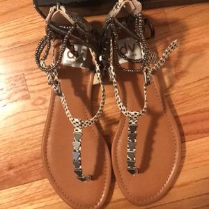 Dolce vita sandals